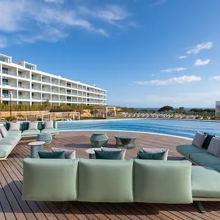 W Algarve Szálloda