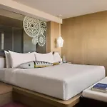 W Algarve ホテル アルブフェイラ