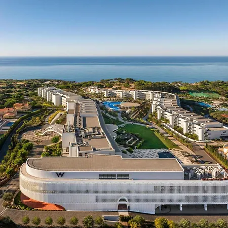 W Algarve Албуфейра