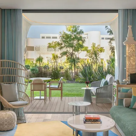 W Algarve 5* Албуфейра