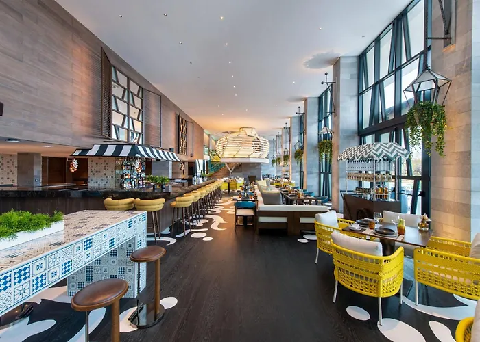 Готель W Algarve 5*