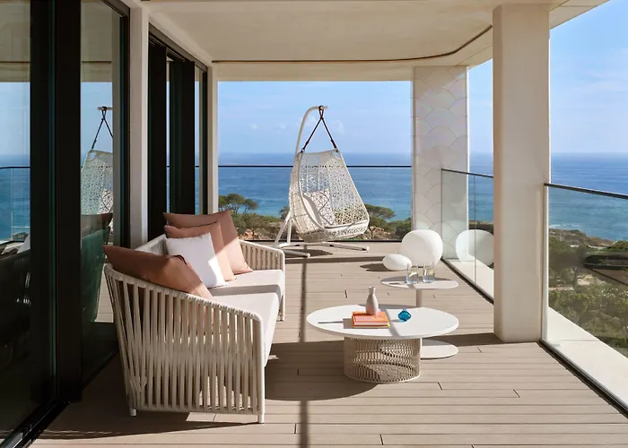 Готель W Algarve 5*